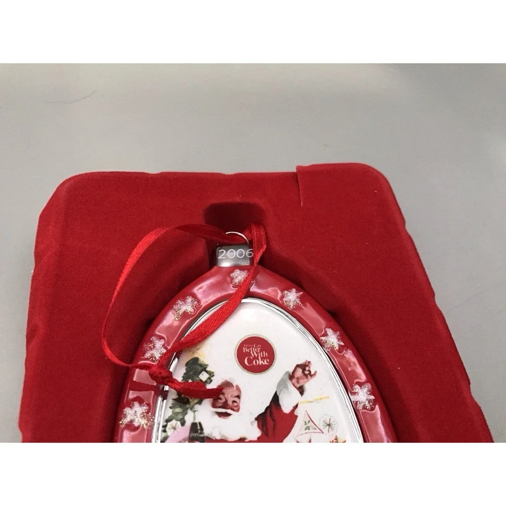 2006 Dept 56 Coca-Cola Santa‎ Christmas Glass Ornament New in Box